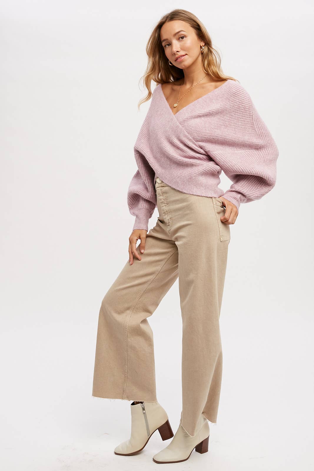 CROSSOVER RIBBED PULLOVER